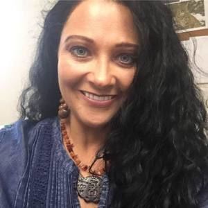 Meet your Posher, Mandi